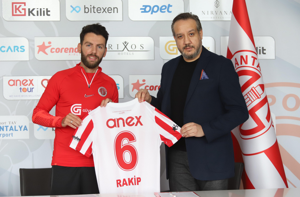 ERDAL RAKİP ANTALYASPOR’DA