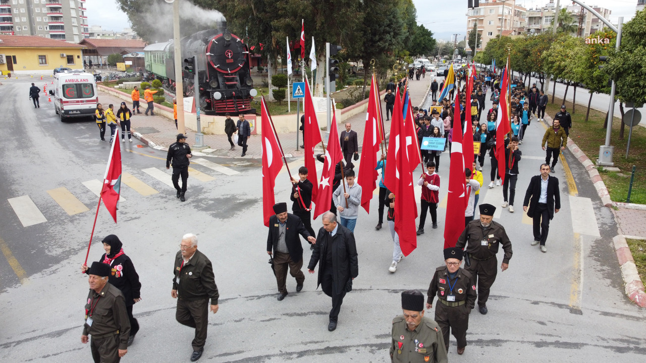 Tarsus Belediyesi, Atatürk'ün Tarsus'a gelişinin 100’üncü yıl dönümünü bir dizi etkinlikle kutladı.