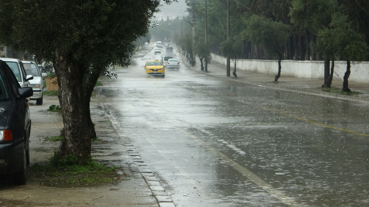 Muğla sağanak yağış altında