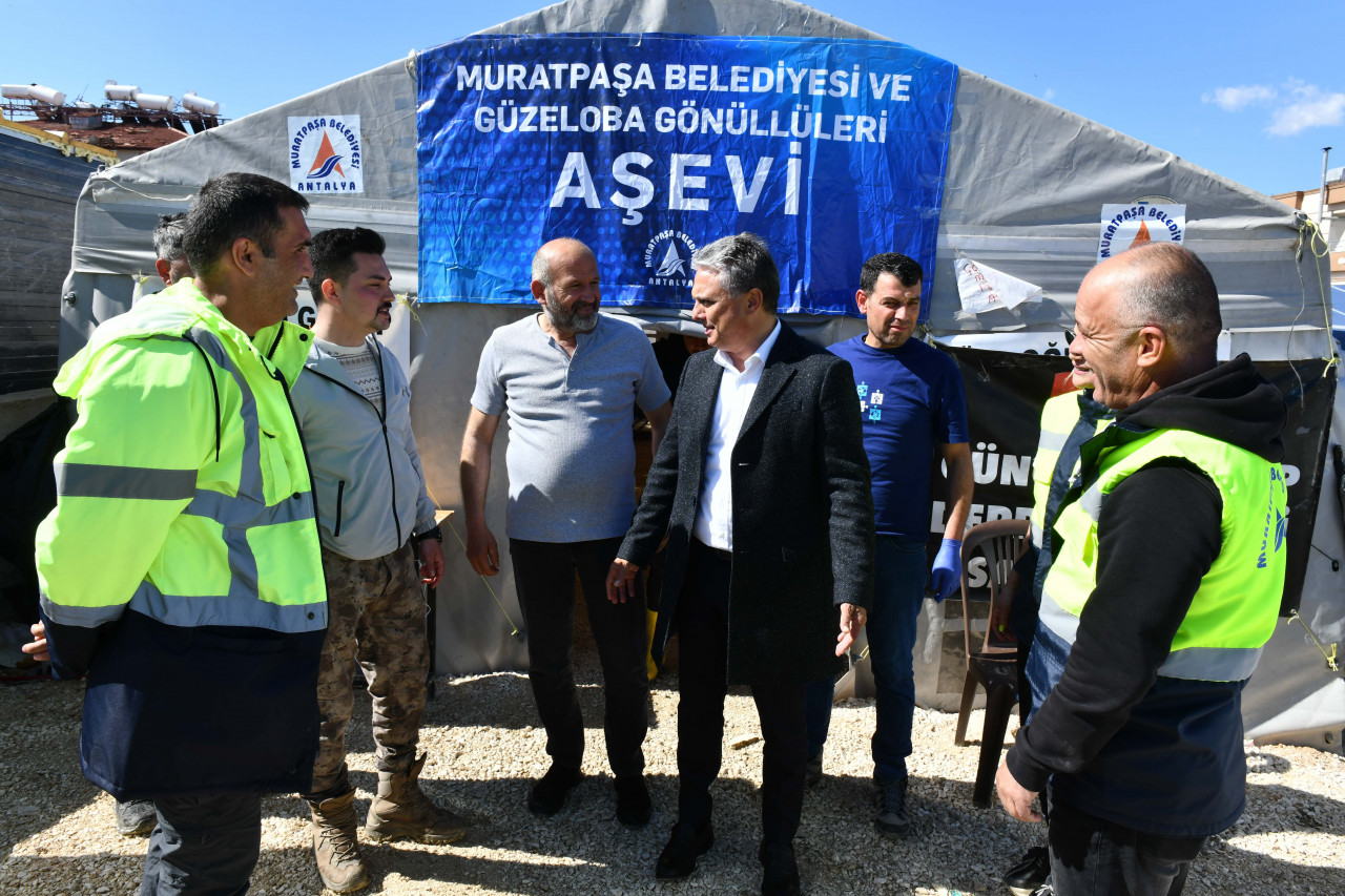 Uysal, deprem bölgesinde