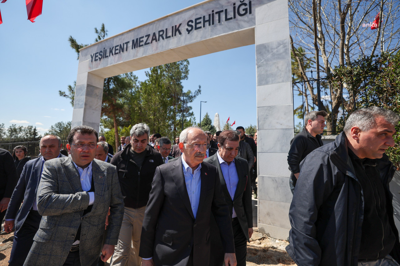 Cumhurbaşkanı adayı Kemal Kılıçdaroğlu deprem bölgesinde