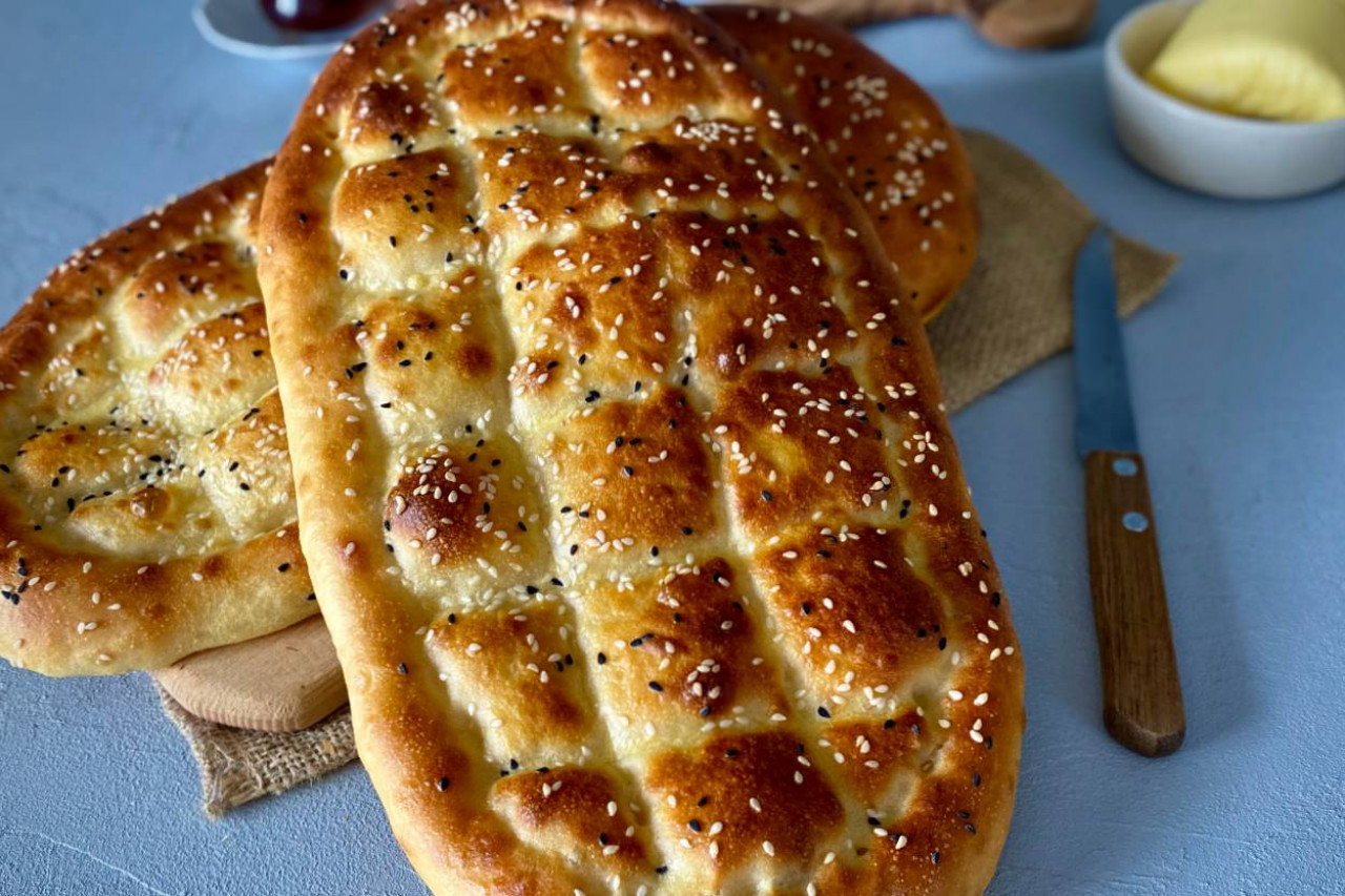 İstanbul Halk Ekmek Büfelerinde Pide 5 TL’den Satılacak