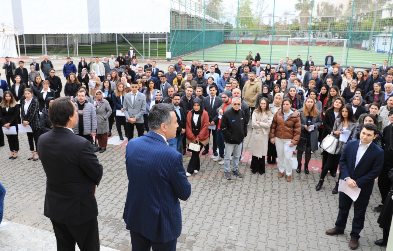 Müdür Çalışkan’dan öğretmen adaylarına destek