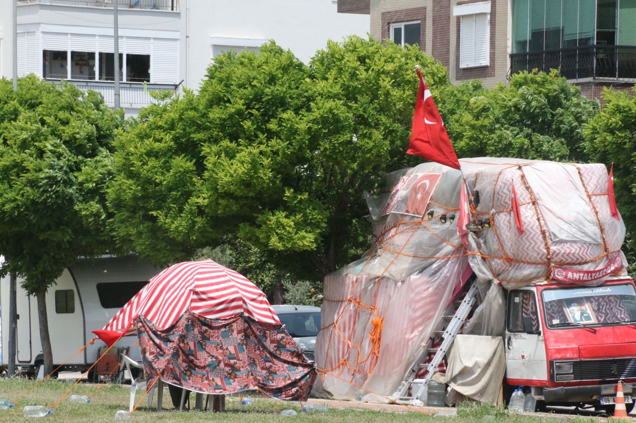 Karavan tatiline yasak geliyor