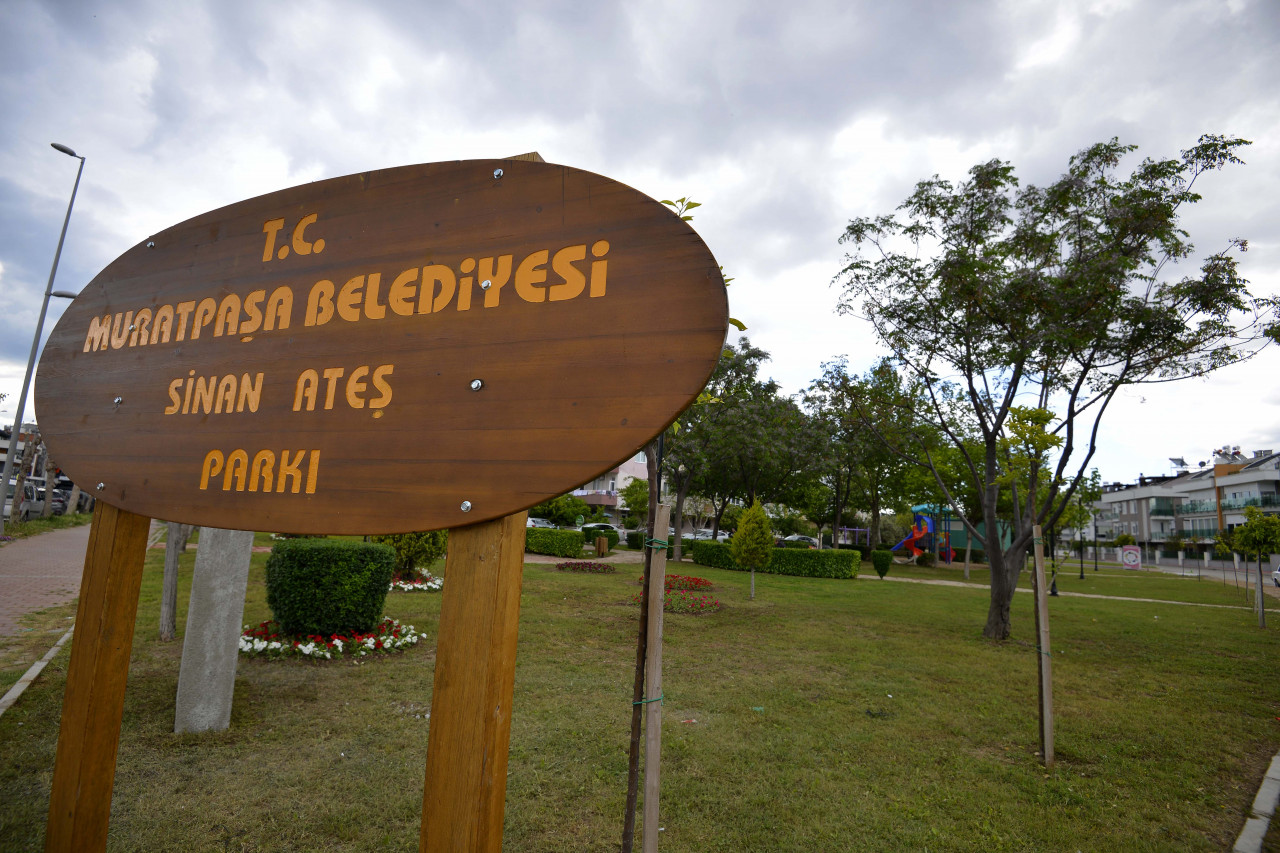 MURATPAŞA’YA YENİ 2 PARK