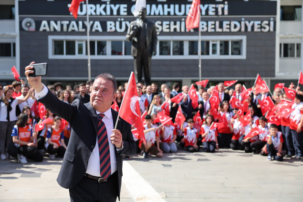 Büyükşehir’de 19 Mayıs coşkusu