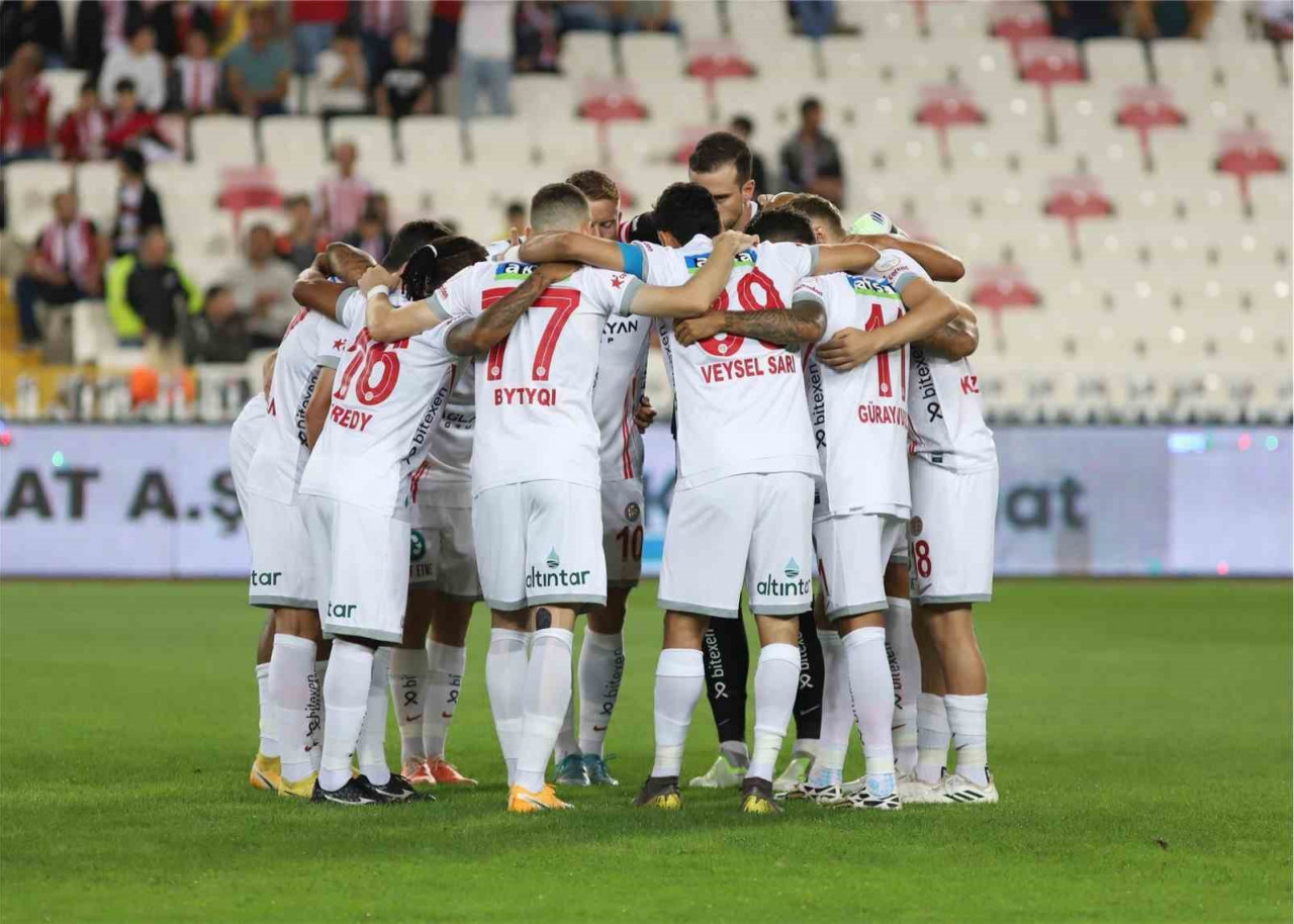 Antalyaspor attığı golle yükselişe geçti