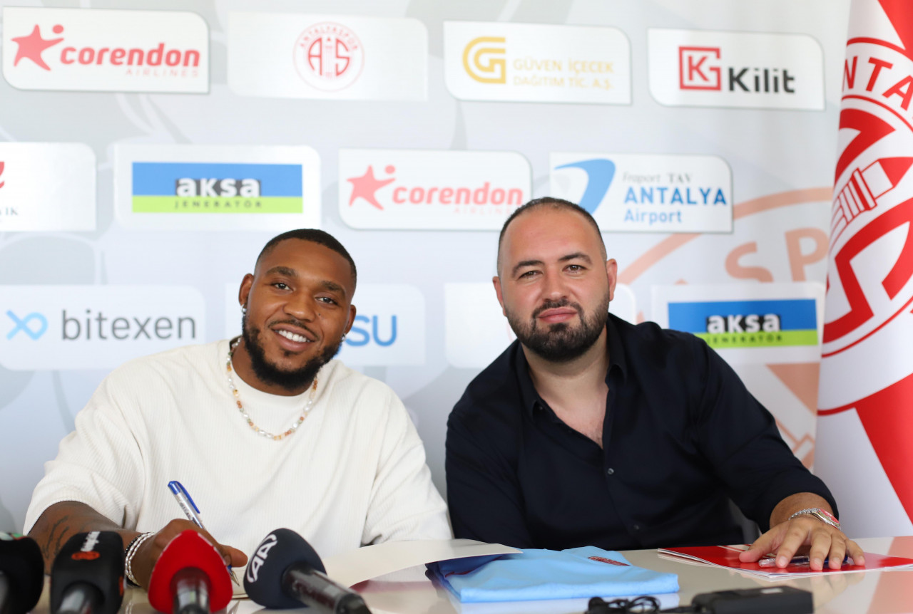 Britt Assombalonga Antalyaspor’da