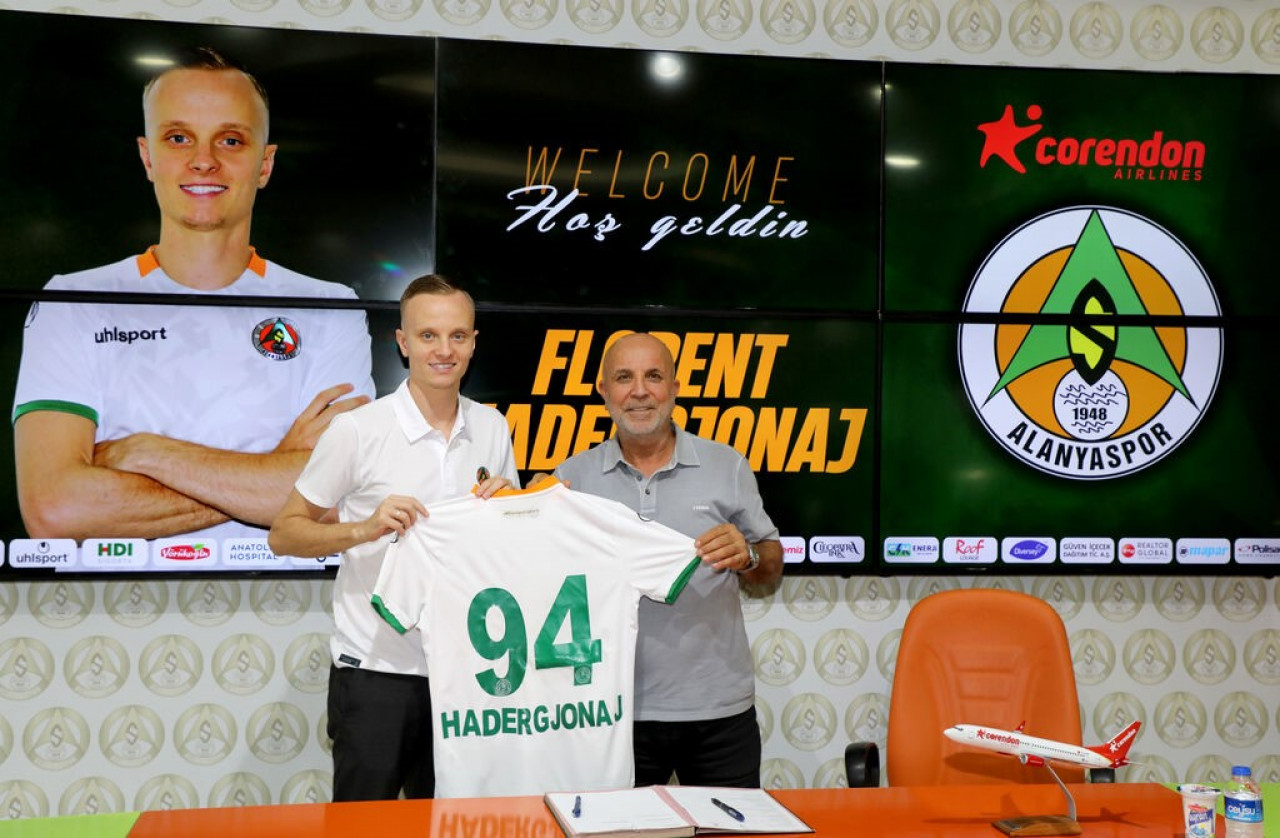 Alanyaspor’da defans takviyesi