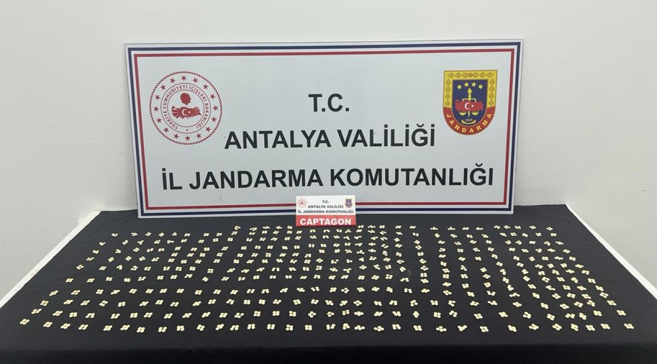 Antalya'da uy*şturucu hap operasyonu