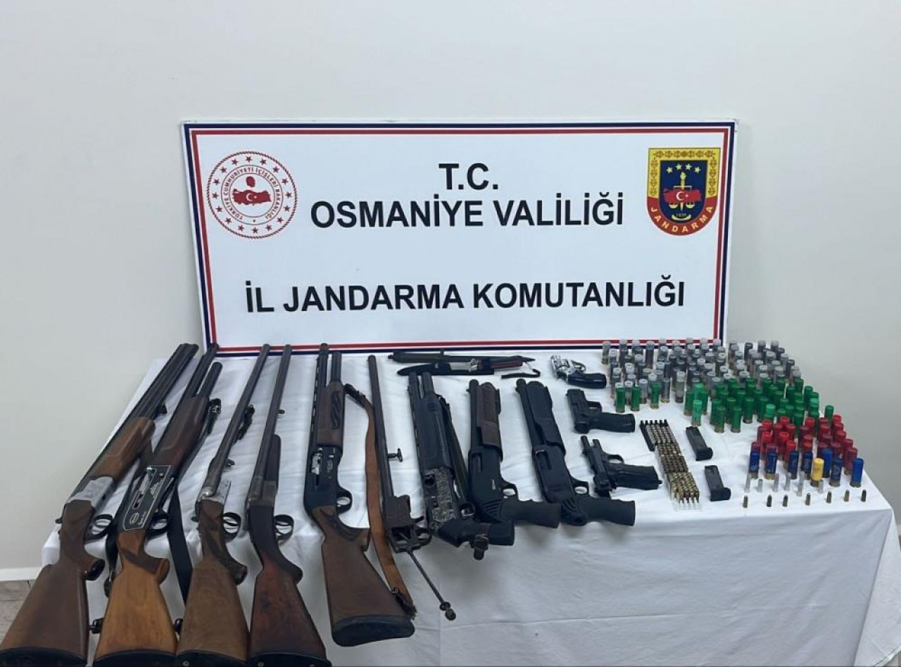 Osmaniye'de, araçtan havaya ateş açtı! Başına gelmeyen kalmadı