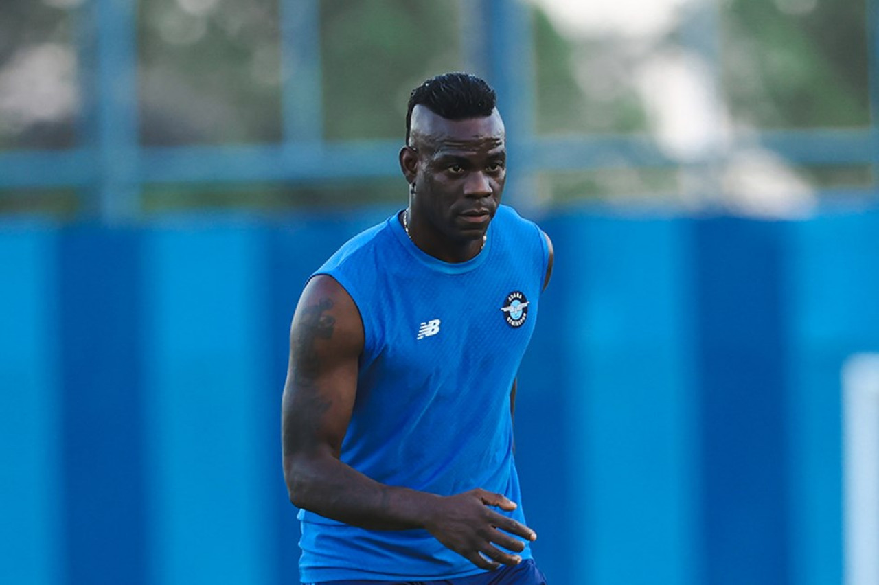 Adana Demirspor'dan Mario Balotelli açıklaması