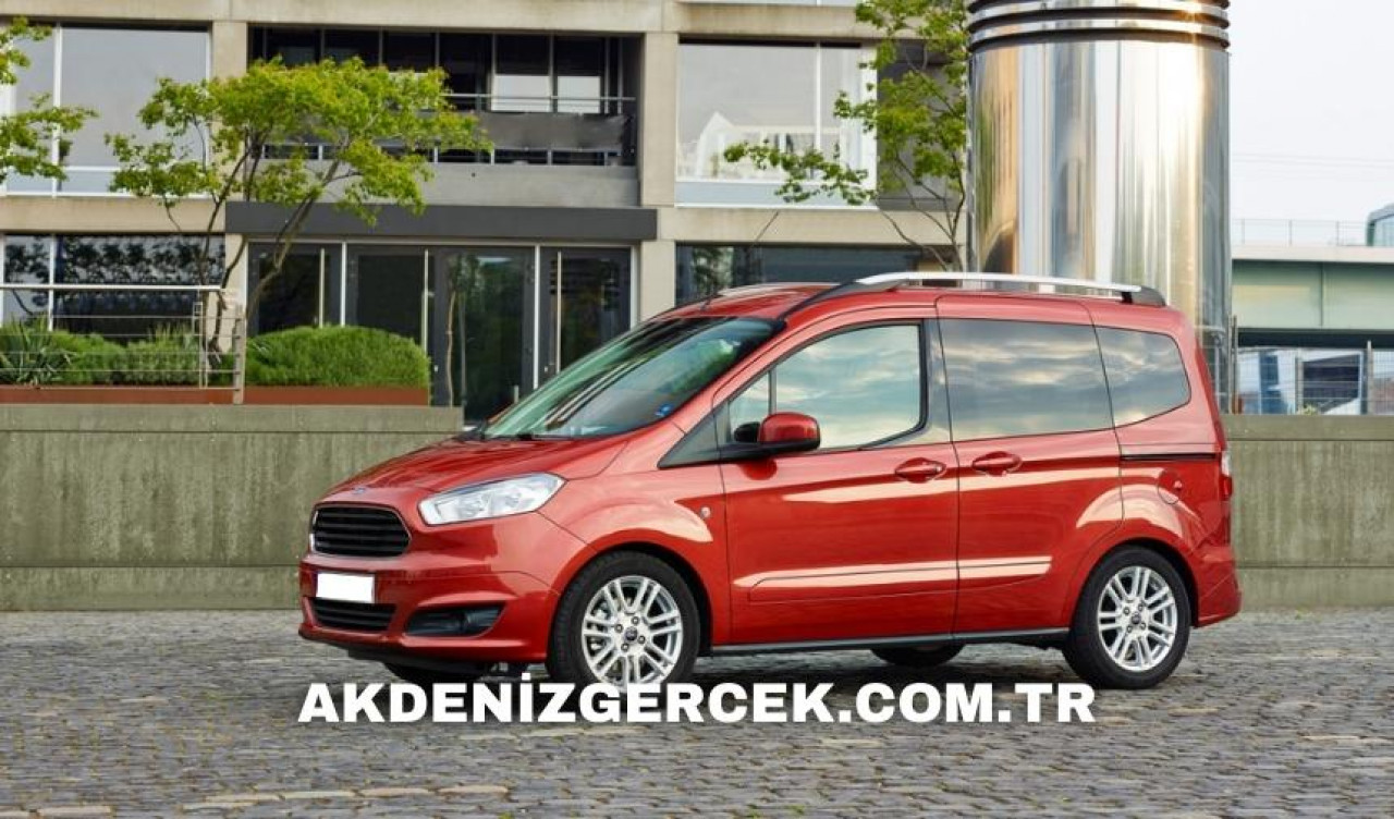 İcradan satılık 2016 model Ford Transit Tourneor Courier marka