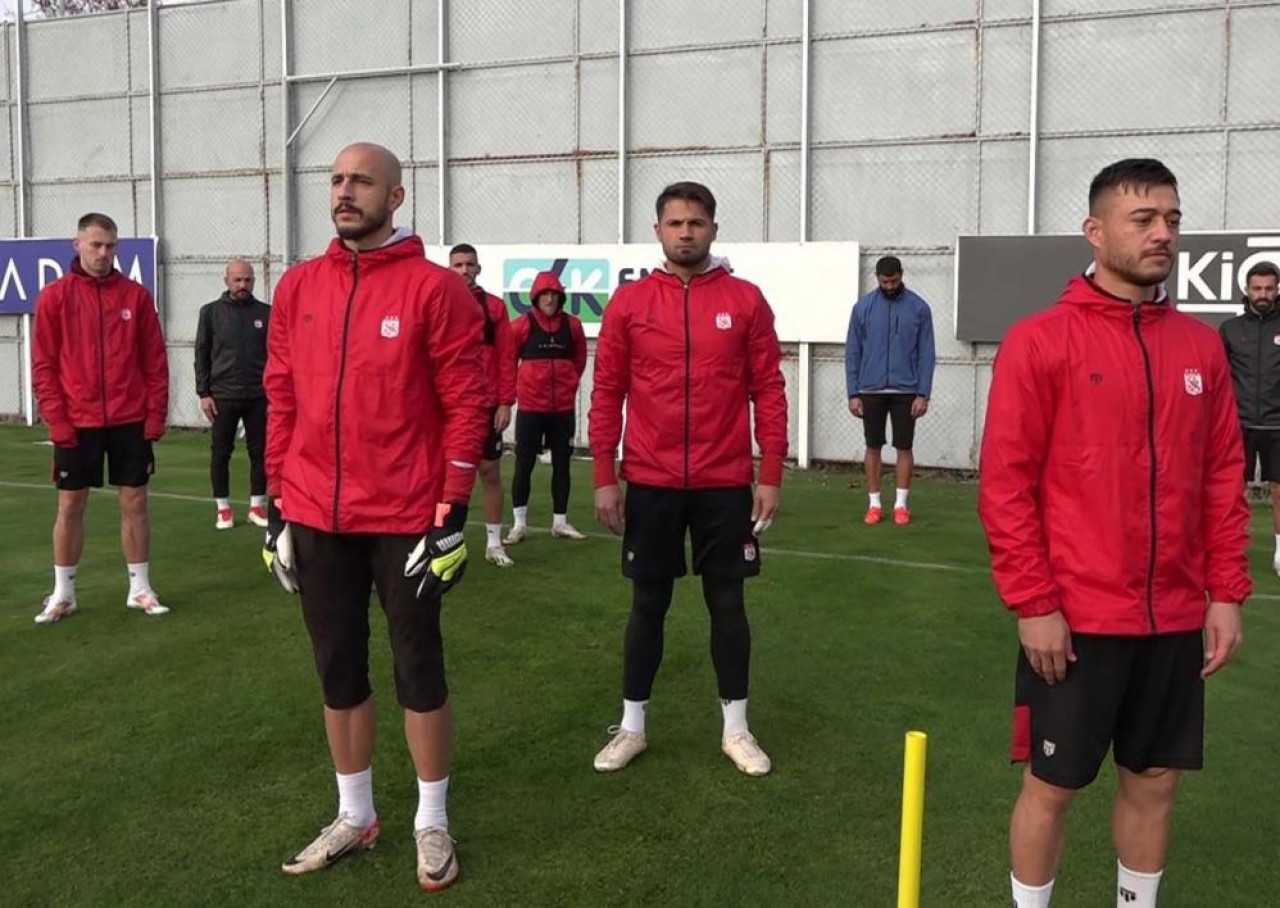 Sivasspor Atatürk'ü unutmadı