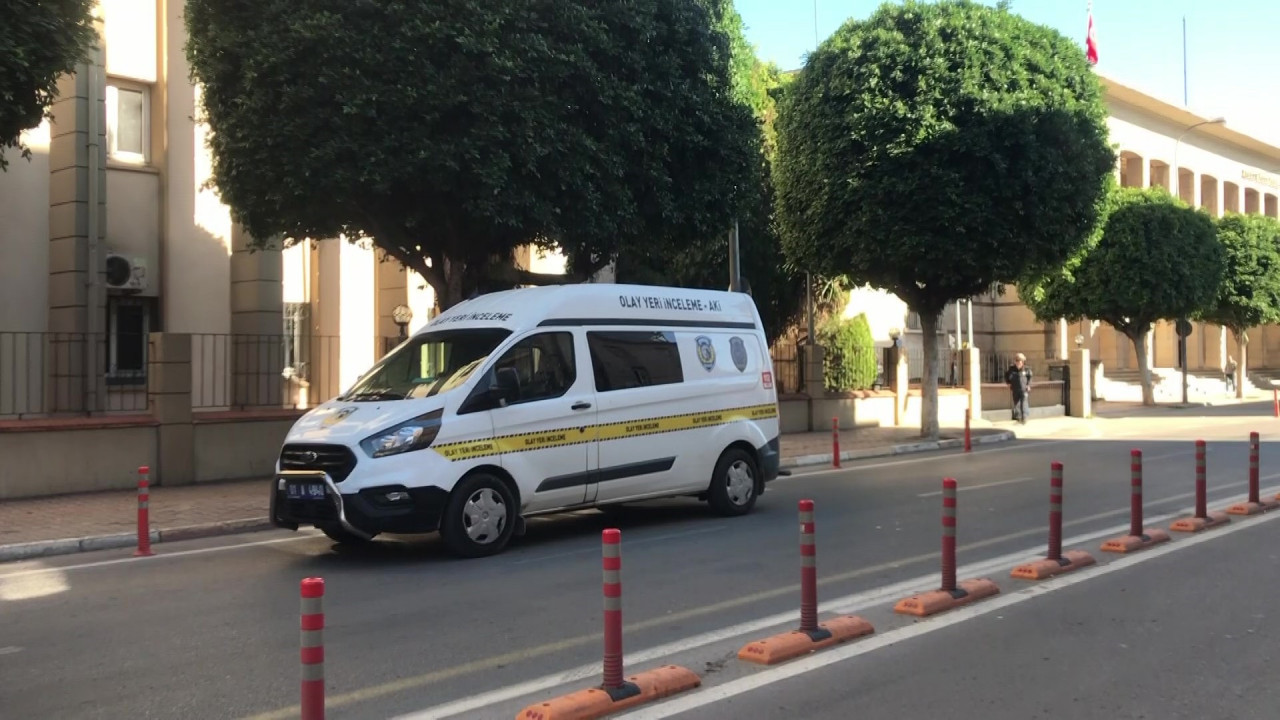 Adana'da EYP ile intihar girişimi! Polisi görünce vazgeçip teslim oldu