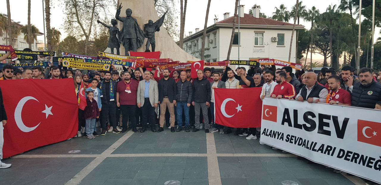 Alanya'da Halk Ter*re Karşı Yürüdü!