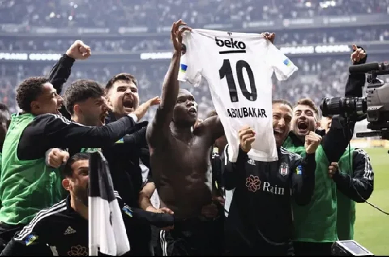 Aboubakar Beşiktaş'ı Takipten Çıktı