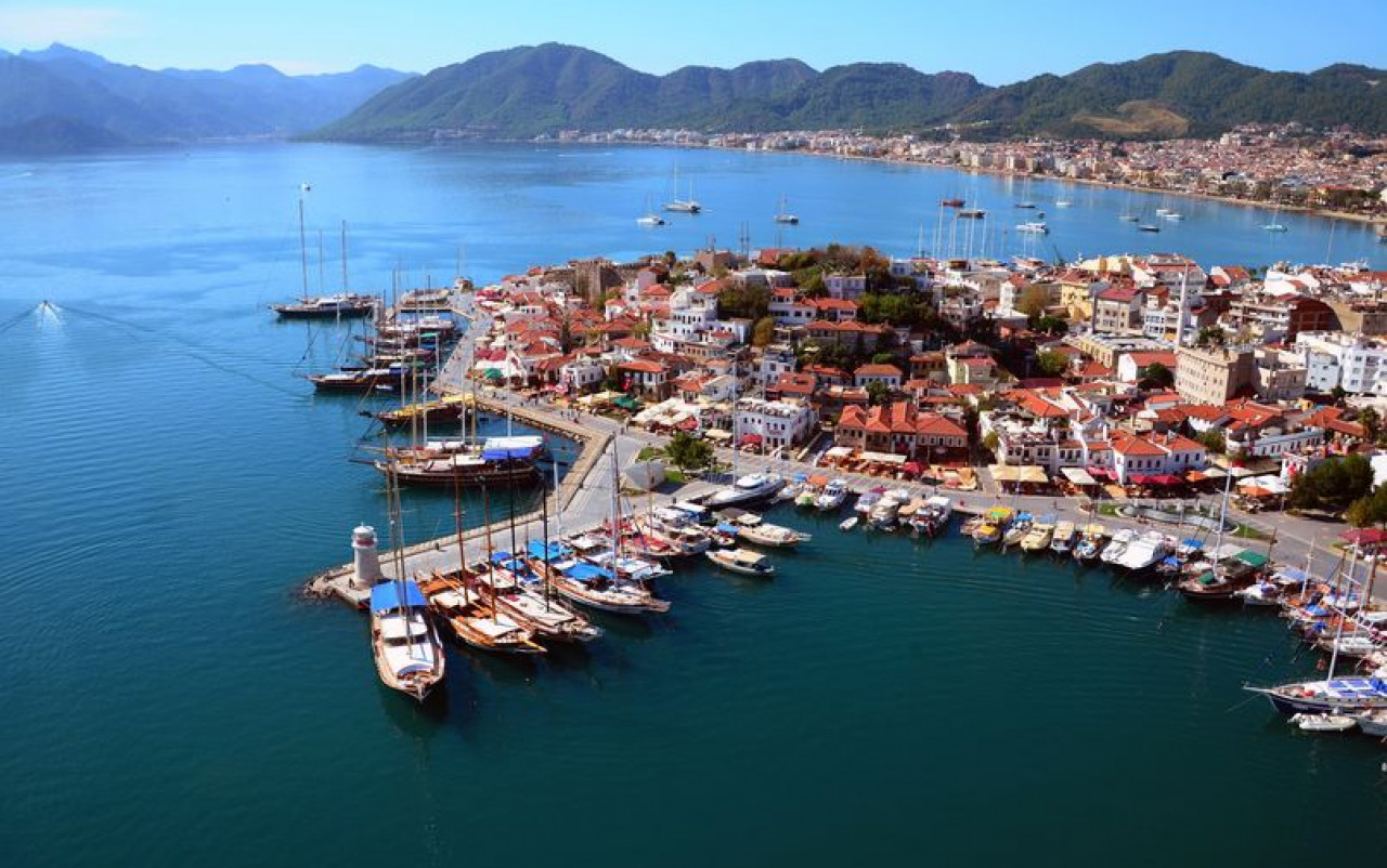 Marmaris'teki turizmciler günübirlik ev kiralamalarında yeni düzenlemeden memnun