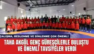 Taha Akgül Genç Güreşçilerle Buluştu ve Önemli Tavsiyeler Verdi