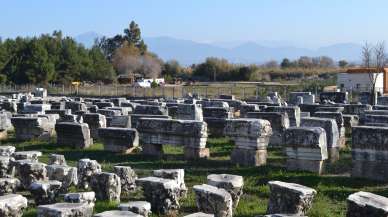 Perge Antik Kenti'ne rekor ziyaretçi