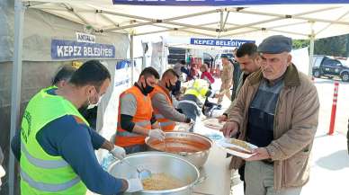 Kepez’den sıcak yemek hizmeti