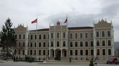 Bolu'da okullar tatil edildi