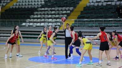 U18 kızlar basketbol bölge şampiyonası başladı