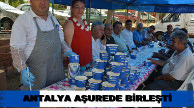 Antalya aşurede birleşti