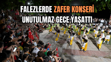 Falezlerde Zafer konseri unutulmaz gece yaşattı