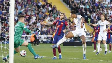 Real Madrid El Clasico'da geriden gelerek kazandı!