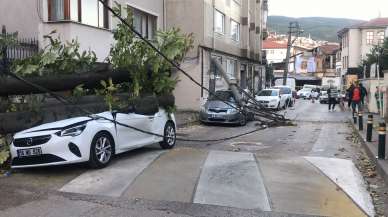 Bursa'da lodos felaketi! Araçlar fena etkilendi