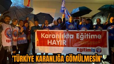 'Türkiye karanlığa gömülmesin'