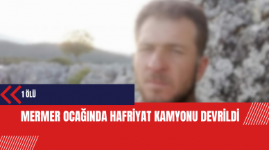 Mermer ocağında hafriyat kamyonu devrildi