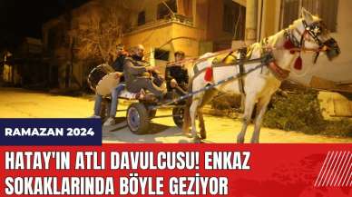 Hatay'ın atlı davulcusu! Enkaz sokaklarında böyle geziyor