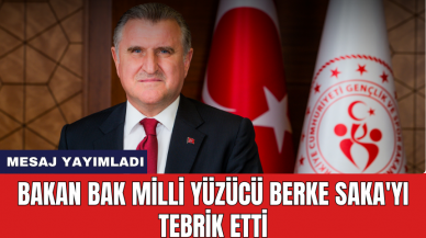 Bakan Bak Milli yüzücü Berke Saka'yı tebrik etti