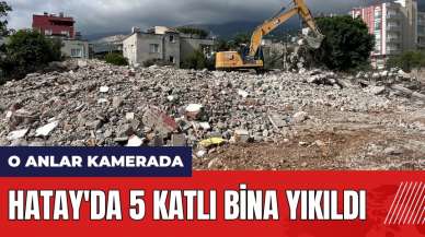 Hatay'da 5 katlı bina yıkıldı