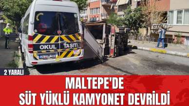 Maltepe'de süt yüklü kamyonet devrildi: 2 Yaralı