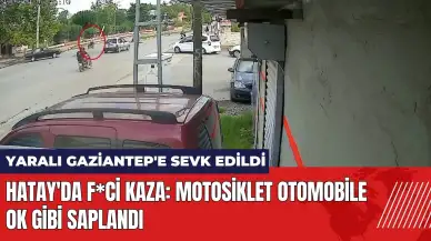 Hatay'da f*ci kaza: Motosiklet otomobile ok gibi saplandı