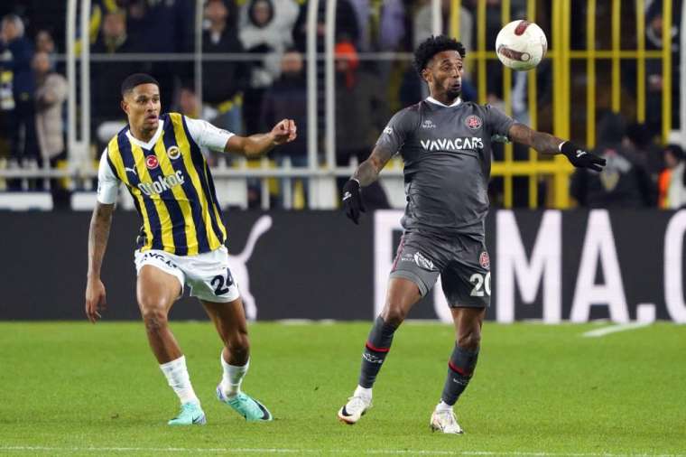 Fenerbahçe liderliği bırakmıyor 1