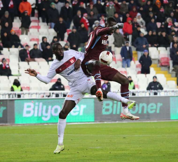 Sivasspor Trabzonspor'u durduramadı 1