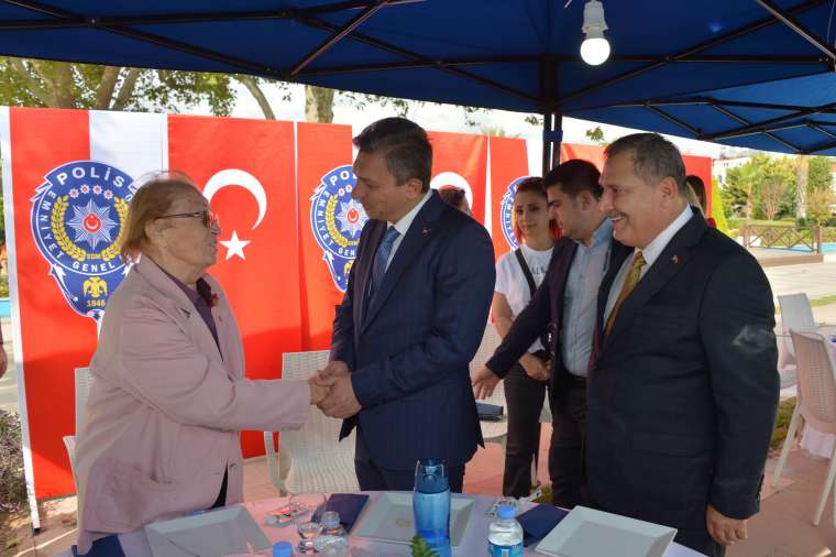 Antalya Emniyetin Eğitime Destek Kermesinden Renkli Görüntüler 4