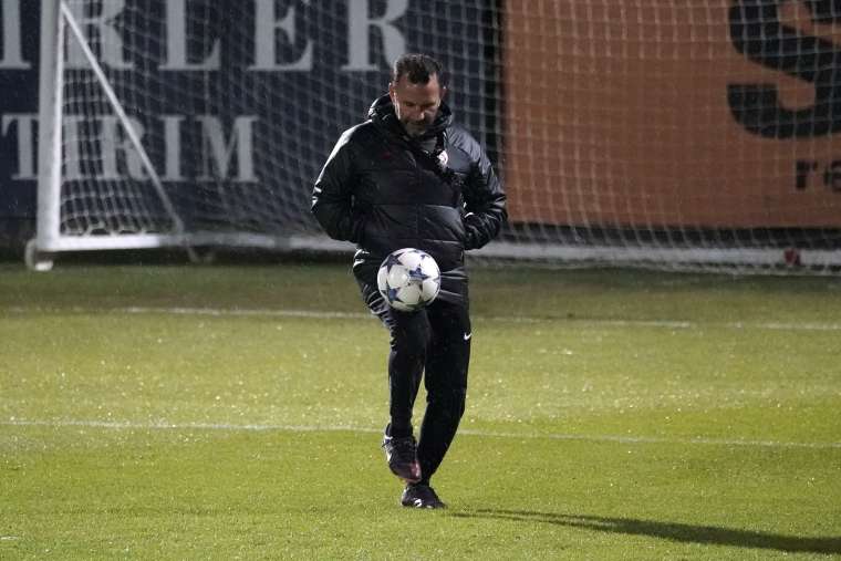 Galatasaray UEFA Şampiyonlar Ligi'nde Manchester United'a hazır 5