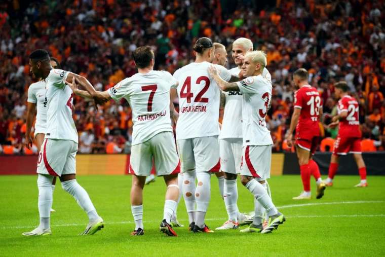 Galatasaray 2023'ü zirvede tamamladı 4