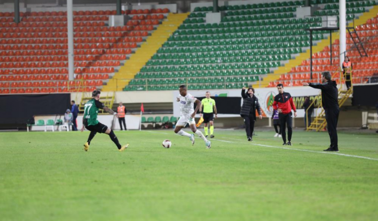 Alanyaspor Kocealispor'u 1-0 yenerek üst tura çıktı 5