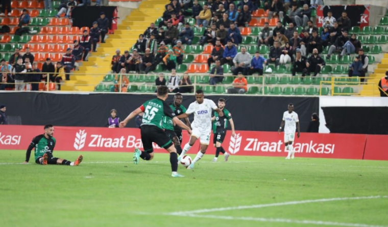 Alanyaspor Kocealispor'u 1-0 yenerek üst tura çıktı 7