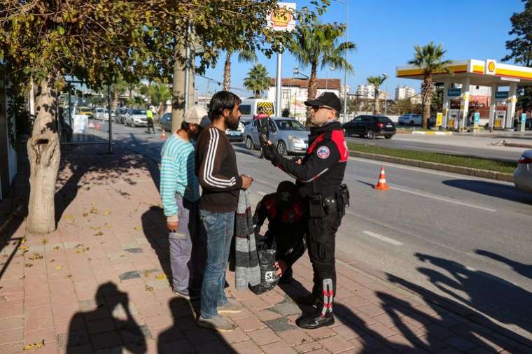 Antalya'da şok narkotik operasyonu! 5 bin personel katıldı, 9 bin kişi sorgulandı 4