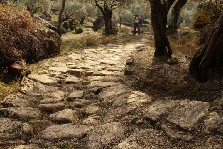 Ekosistemi Koruma ve Doğa Sevenler Derneği antik yollara dikkat çekti 6