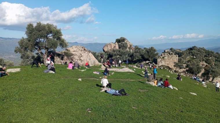 Ekosistemi Koruma ve Doğa Sevenler Derneği antik yollara dikkat çekti 3