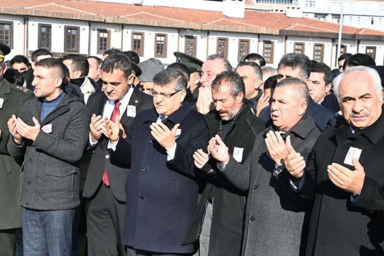 Geçen yıl gazi olmuştu bu yıl şehit düştü: Sinop’ta son yolculuğuna uğurlandı 3