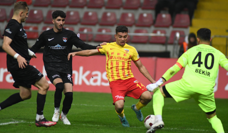 Kayserispor Vanspor' 4-0 mağlup etti 1